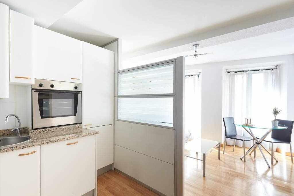Apartamento Ayla Ayuntamiento Pamplona Exterior foto
