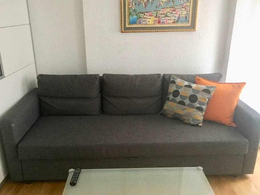 Apartamento Ayla Ayuntamiento Pamplona Exterior foto